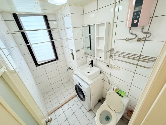 蓁心推薦💖超秒殺✨獨洗✨下樓全家 一中街（第8張）