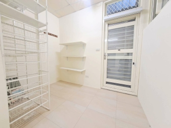 大空間*沙發*陽台獨洗曬*飲水機*子母車*機車位 - Image 20