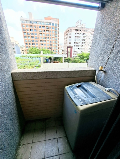 可租補#陽台獨洗曬*電梯*寵物貓*飲水機*子母車~*（第11張）