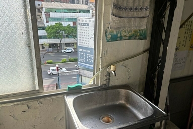 板橋捷運❤️新裝潢俱全❤️對外窗採光❤️租補繳電費其它全部免（第6張）