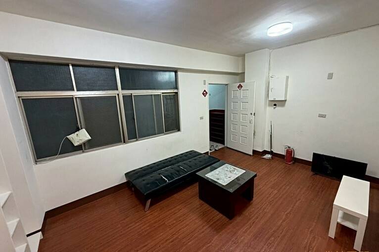 兆基社會住宅🏠前金區大同二路免仲可補助電梯1房(第4張)