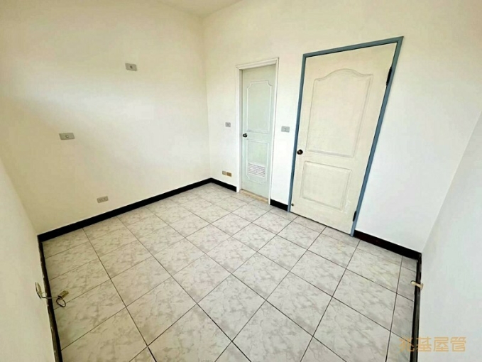 兆基社會住宅🏠可租補全室油漆家具可談有車位(第4張)