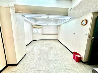 @@忠孝敦化捷運商圈旁*採光明亮住辦（第2張）