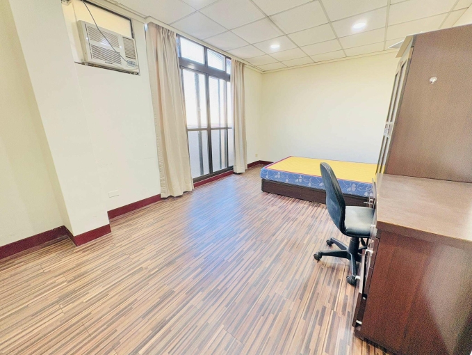 廷選好屋✨西屯稀有超值四房二衛✨可租補✨房間大間採光佳 - Image 12