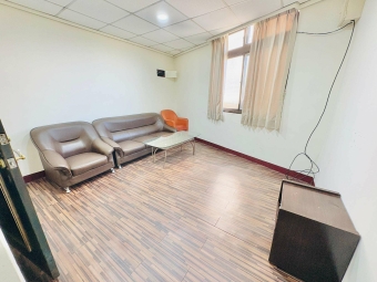 廷選好屋✨西屯稀有超值四房二衛✨可租補✨房間大間採光佳 - Image 16