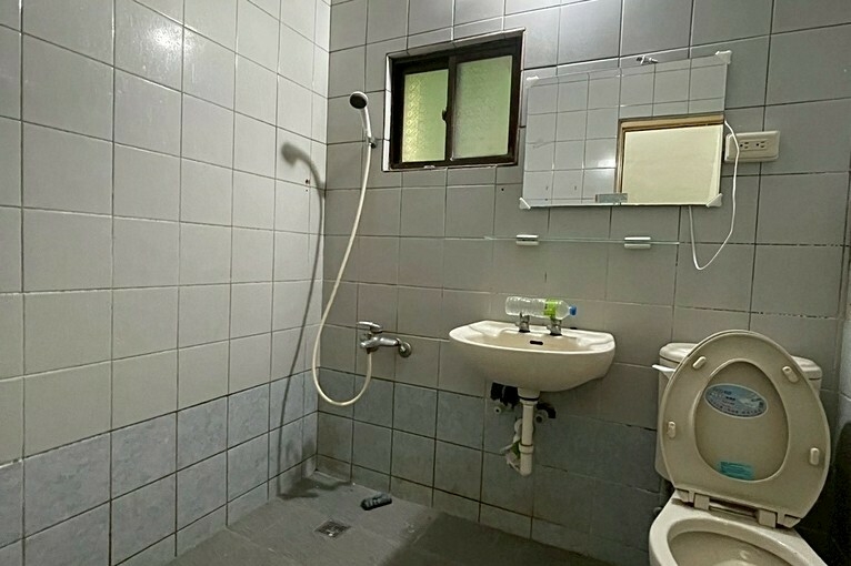 兆基社會住宅🏡社皮巷弄車庫透天/大露臺/可租補(第13張)