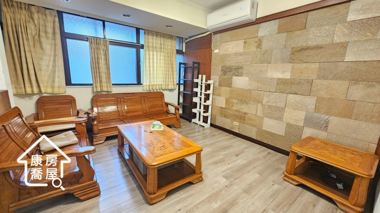 秒殺二樓萬隆站步行只要2分鐘萬福國小房間有窗有陽台（第13張）