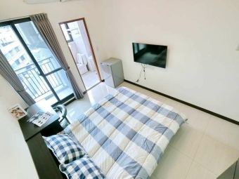 很新電梯套房@陽台@飲水機@子母車（第4張）