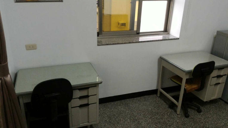 高鐵長榮大學火車站大套房 - Image 1