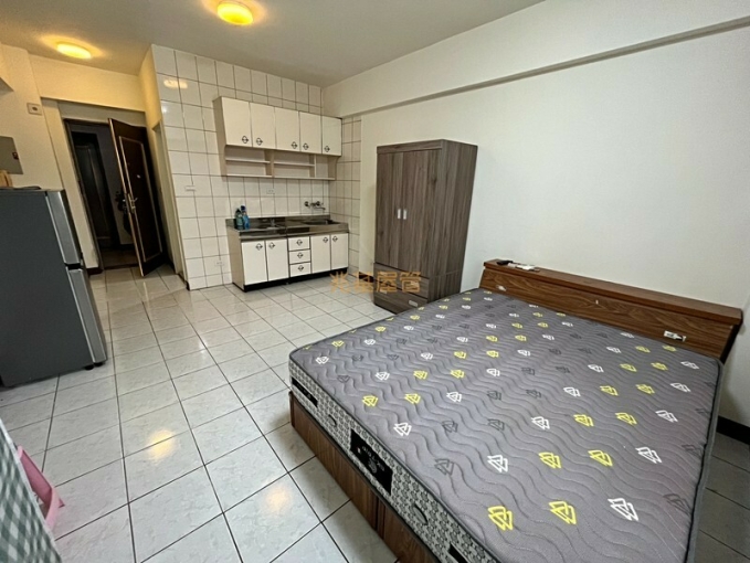 兆基社會住宅🏠經國路/台大/近巨城採光套房（第1張）