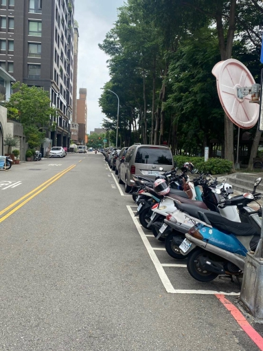 🚨🔥8米大面寬黃金店面出租,20公尺公有超大停車場(第3張)