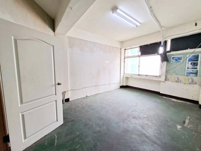 可營登@2~4樓招租~正當合法經營可（第8張）