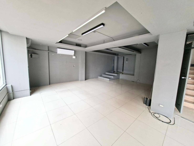 可營登@2~4樓招租~正當合法經營可（第3張）