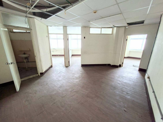 可營登@2~4樓招租~正當合法經營可（第13張）