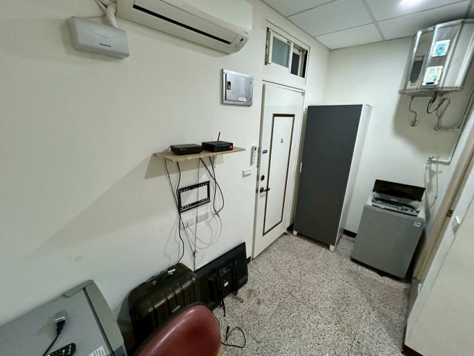 ★捷運北門★短租議★代收垃圾★禁菸寵 - Image 3