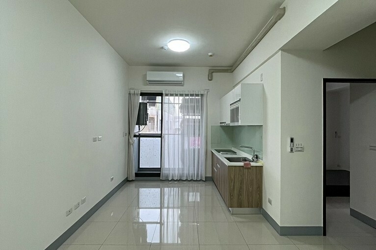 兆基社會住宅🏠長興國小旁電梯兩房/適小家庭短租到12/24（第1張）