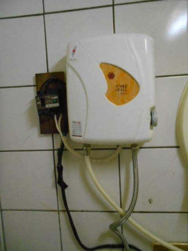 免仲介費 近中原夜市電梯3樓新網路大套房便宜租（第5張）