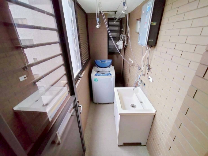 西屯逢甲/大坪數/高級電梯3房+平面車位/泡澡浴缸/可租補（第7張）