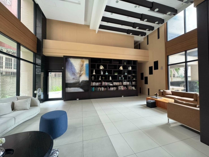 🍎水湳中國醫/文心捷運~可租補可寵寧靜優質🍎輕齡3房平車（第15張）