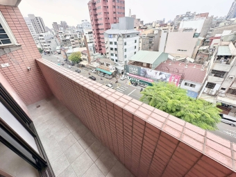 興大🎈大落地窗❤️陽台💕租補 - Image 20