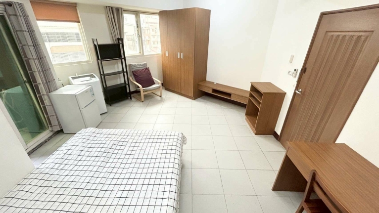 可租補電梯大套房☆陽台獨洗☆子母車（第8張）