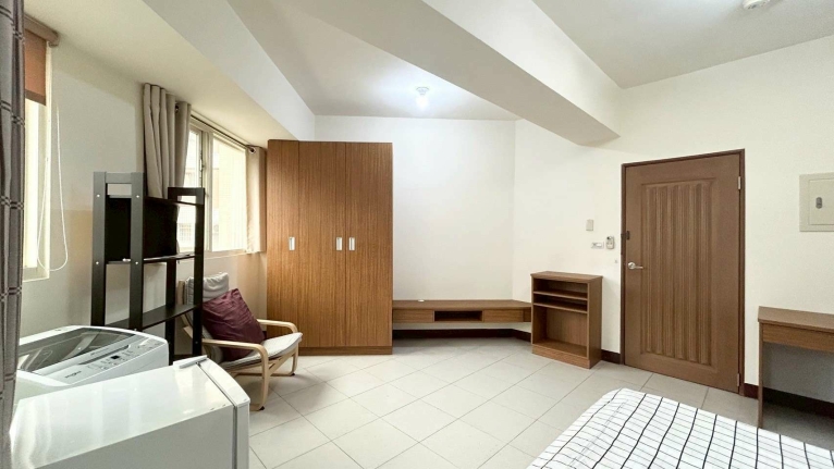 可租補電梯大套房☆陽台獨洗☆子母車（第11張）