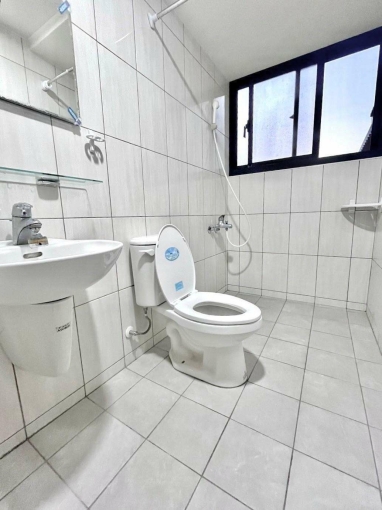 黑貓警長陪伴你🐈可貓貓🐈陽台獨洗✨可租補💕宇你相見（第8張）