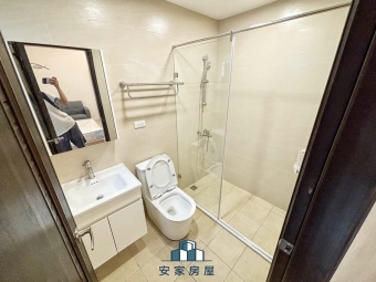 複製-潭子全新❤台水電❤可貓❤可雙租補❤陽獨洗曬❤機車位❤月租汽車 - Image 13