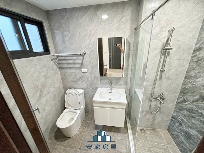 潭子全新❤台水電❤可貓❤可雙租補❤陽獨洗曬❤機車位❤月租汽車（第4張）