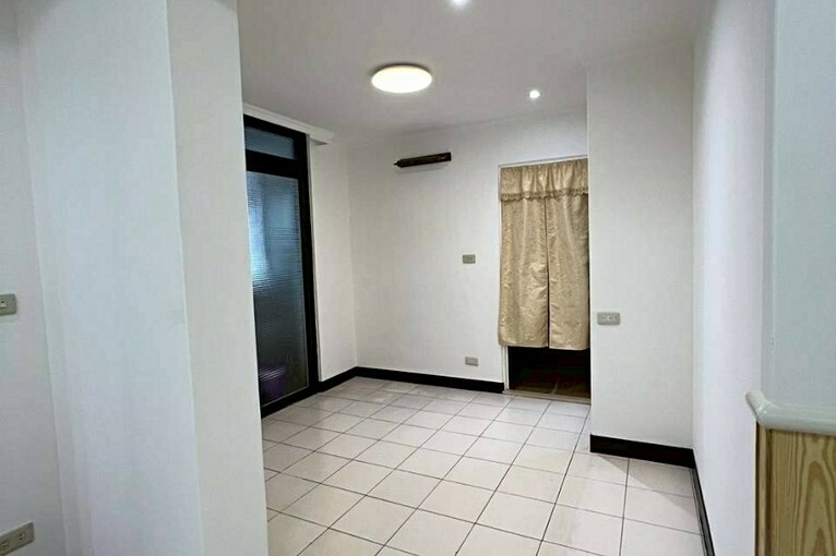 兆基社會住宅🏠友善屋源🧡大湖國小3+1房全新整理空間大可（第4張）