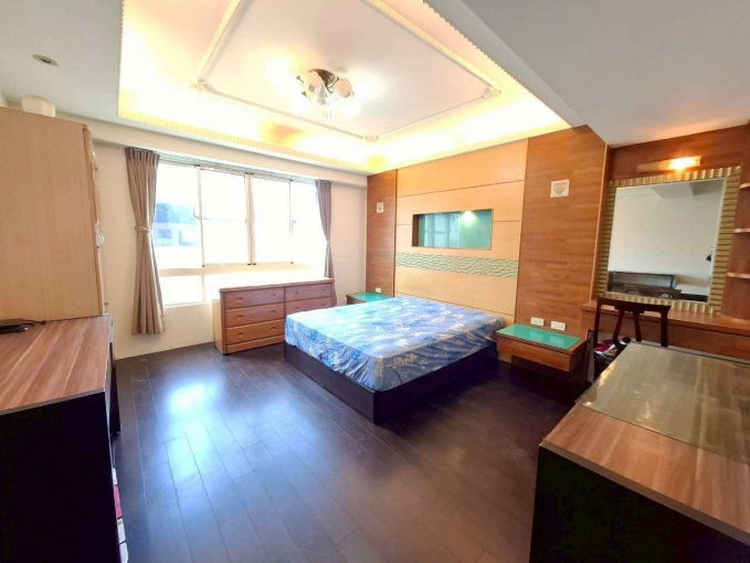 雙租補★四大房平面車位★電梯一層一戶（第5張）