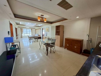 雙租補★四大房平面車位★電梯一層一戶（第11張）