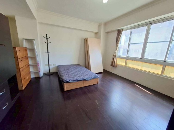 雙租補★四大房平面車位★電梯一層一戶（第7張）