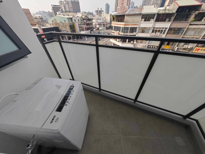 🔥西區電梯全新🔥陽台獨洗🔥可租補🔥近五權車站 - Image 3