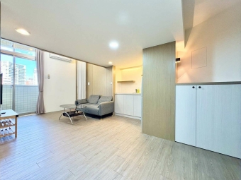 🧡加賴約🧡電梯樓中樓🧡租屋補助🧡陽台獨洗🧡流理台🧡台水台電🧡百萬裝潢🧡（第12張）