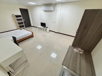 威士忌加可樂✨陽台獨洗💕近水湳 中央公園 迪卡農⚡宇你相見（第5張）