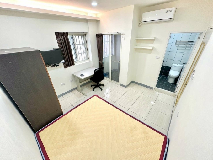 逢甲精選🏆可租補🌳獨洗獨曬💎衛浴開窗✨1樓免爬梯（第1張）