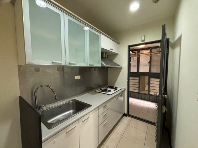 文心中清捷運站旁2房大平車可租補（第5張）