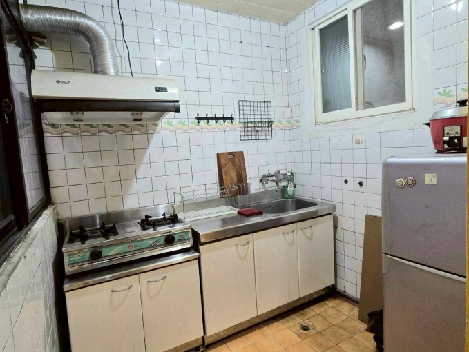 ★三和夜市★台北橋捷運★可貓狗★陽台★廚房★台水電★ - Image 2