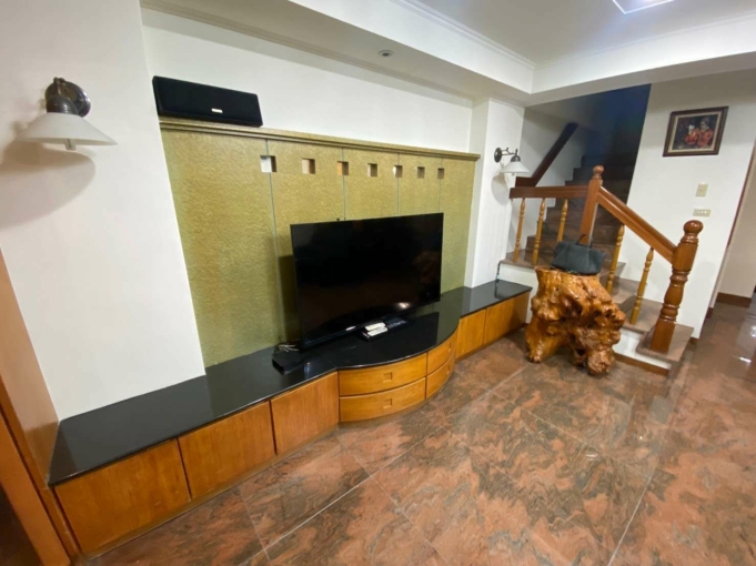 廷選好屋✨整棟透天✨四房三衛✨雙平面車位✨可租補 - Image 3