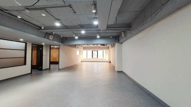 ☆捷運忠孝敦化☆優質辦公、漂亮裝潢、方正格局（第1張）