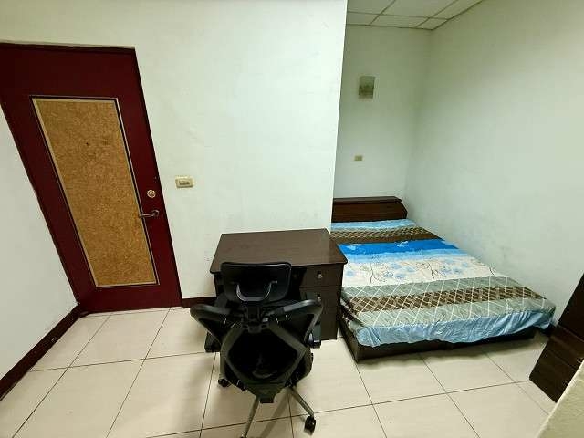 💞大象租屋💞近中原大學旁.電梯網路套房.有管理員 - Image 4