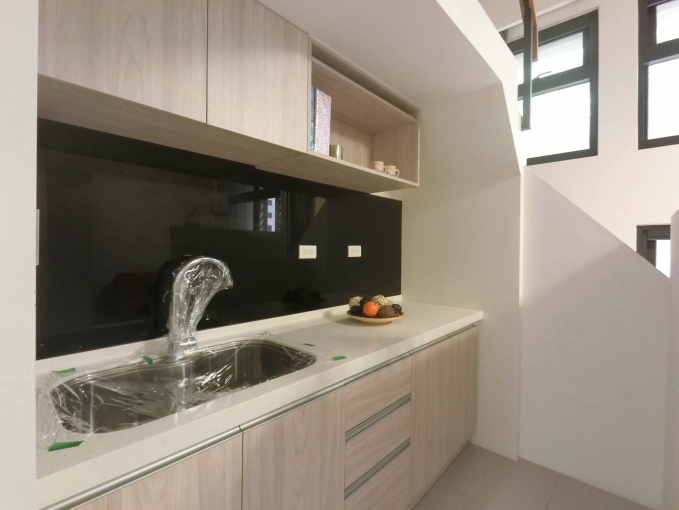 🧡加賴約🧡稀有樓中樓🧡百萬裝潢🧡租屋補助🧡陽台獨洗🧡流理台🧡（第5張）