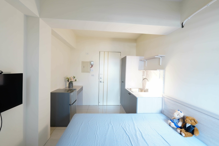 愛姐の美屋❤️全新太原車站衛浴窗租補❤️陽台獨洗流理台（第3張）