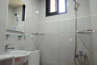 愛姐の美屋❤️全新太原車站衛浴窗租補❤️陽台獨洗流理台（第12張）