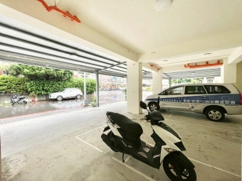 朝貴路電梯金店面⚜️（第4張）