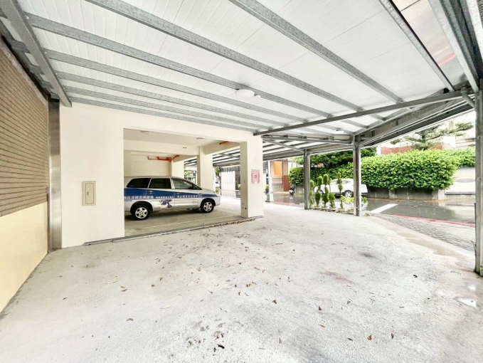 朝貴路電梯金店面⚜️（第7張）