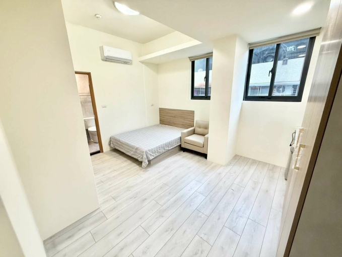 全新3／15可住☆租補☆電梯☆乾濕分離☆流理台☆子母車（第1張）