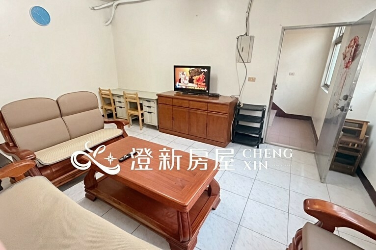 香山三房公寓只要13000/秒殺物件/台水台電台瓦/傢俱齊全(第2張)