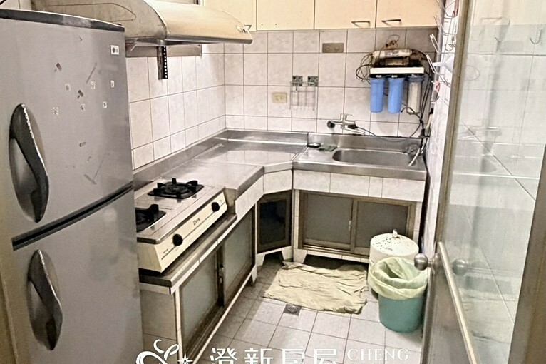 香山三房公寓只要13000/秒殺物件/台水台電台瓦/傢俱齊全(第5張)